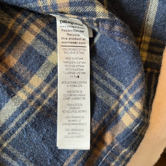 Patagonia Fjord Organic Cotton Flannel Shirt L Drifted Navy | Winter Layer - Picture 8 of 11